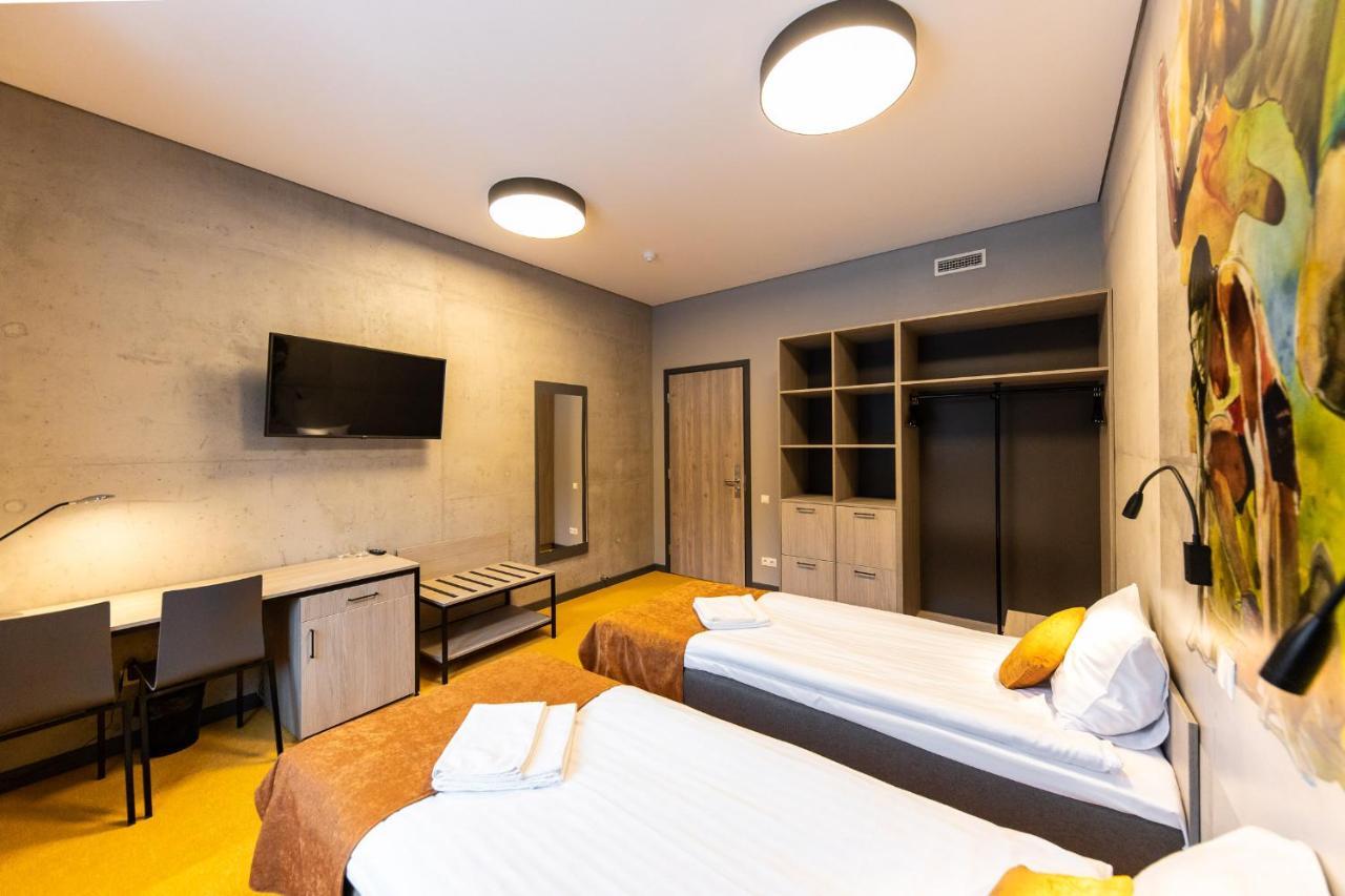 Stadium Hotel Valmiera Eksteriør bilde