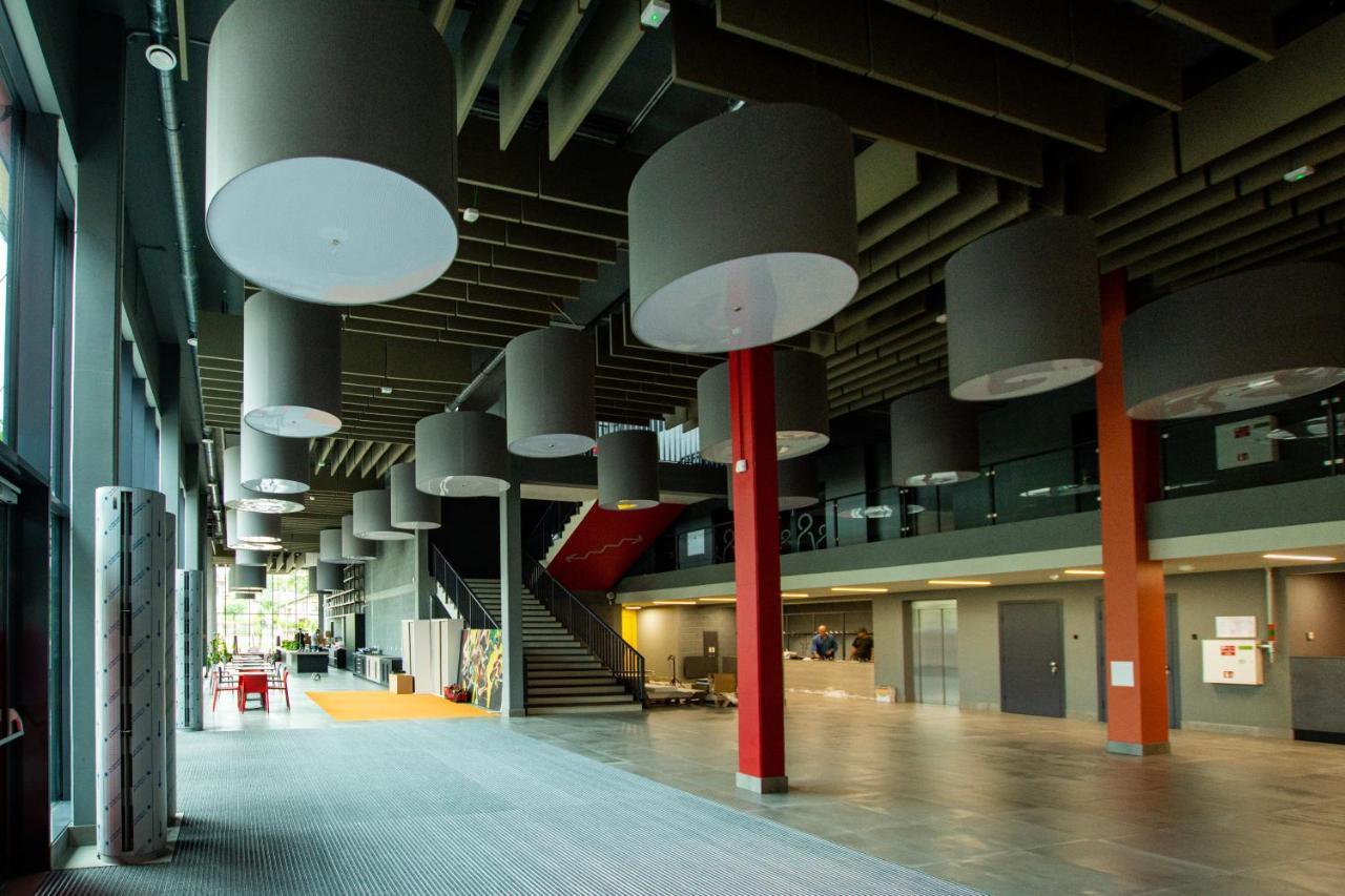 Stadium Hotel Valmiera Eksteriør bilde